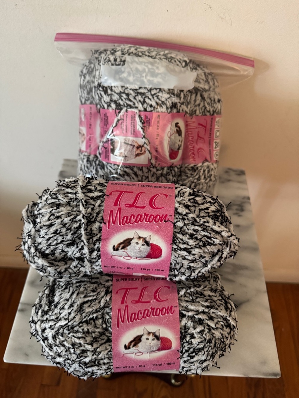MACARON TLC Macaroon Black and White Textured Yarn -Lot of 6
